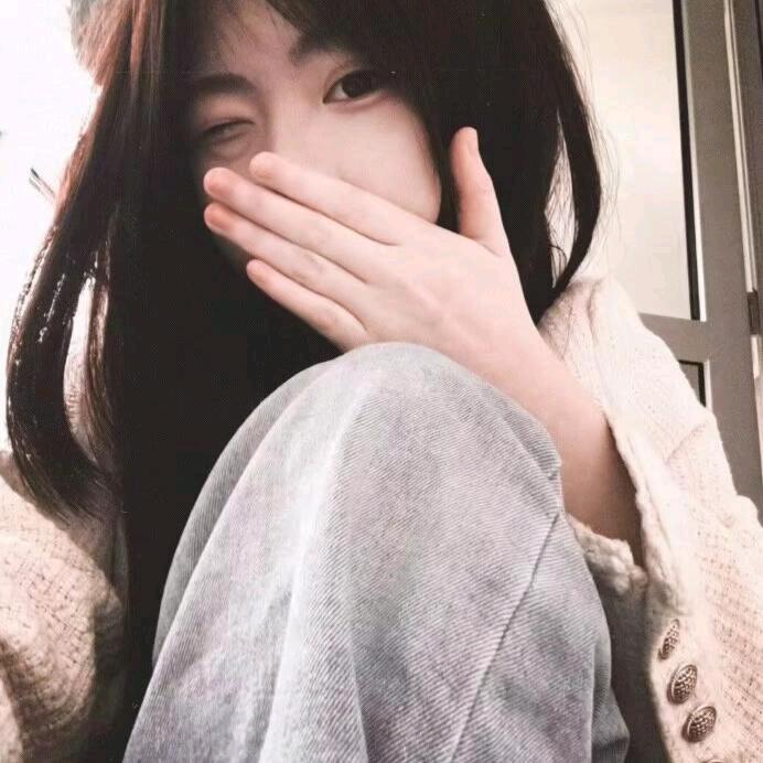 睡大觉.