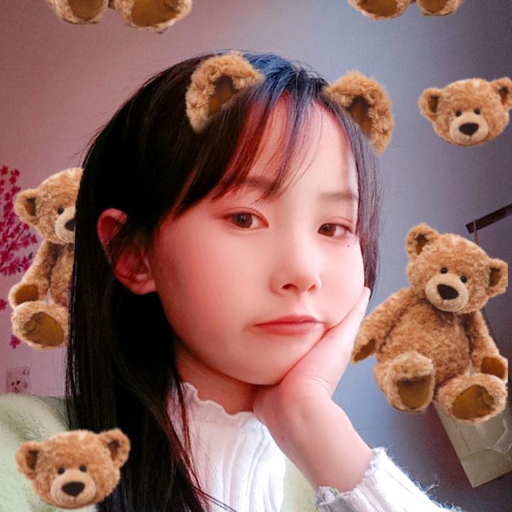 树枝上的孤叶🌴