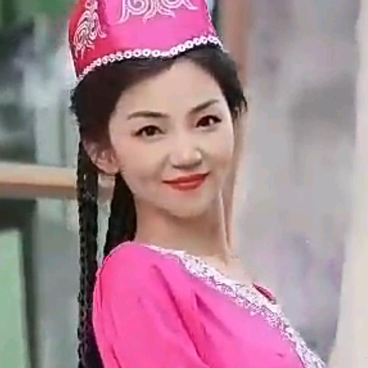媚娘（老美女丿
