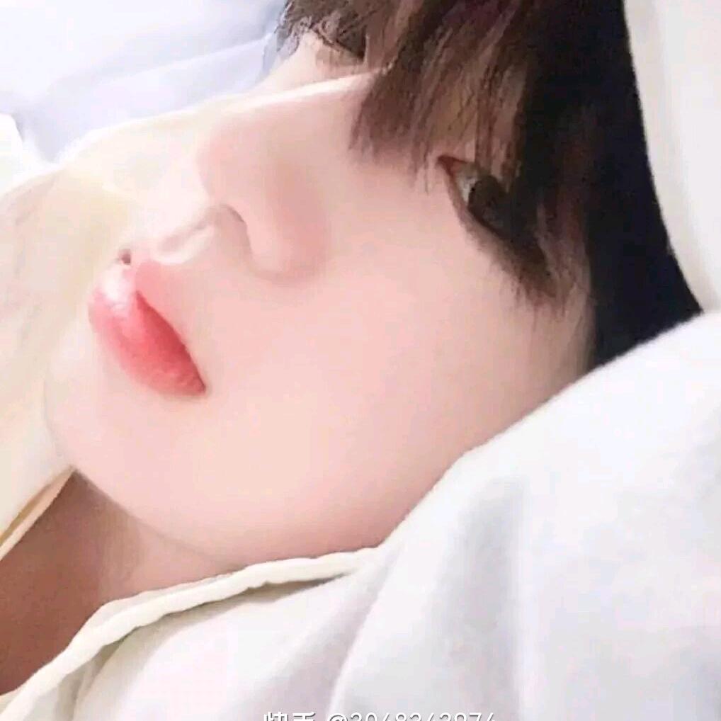 炫酷狂拽吊炸天的午夜忧郁纯情总裁坤