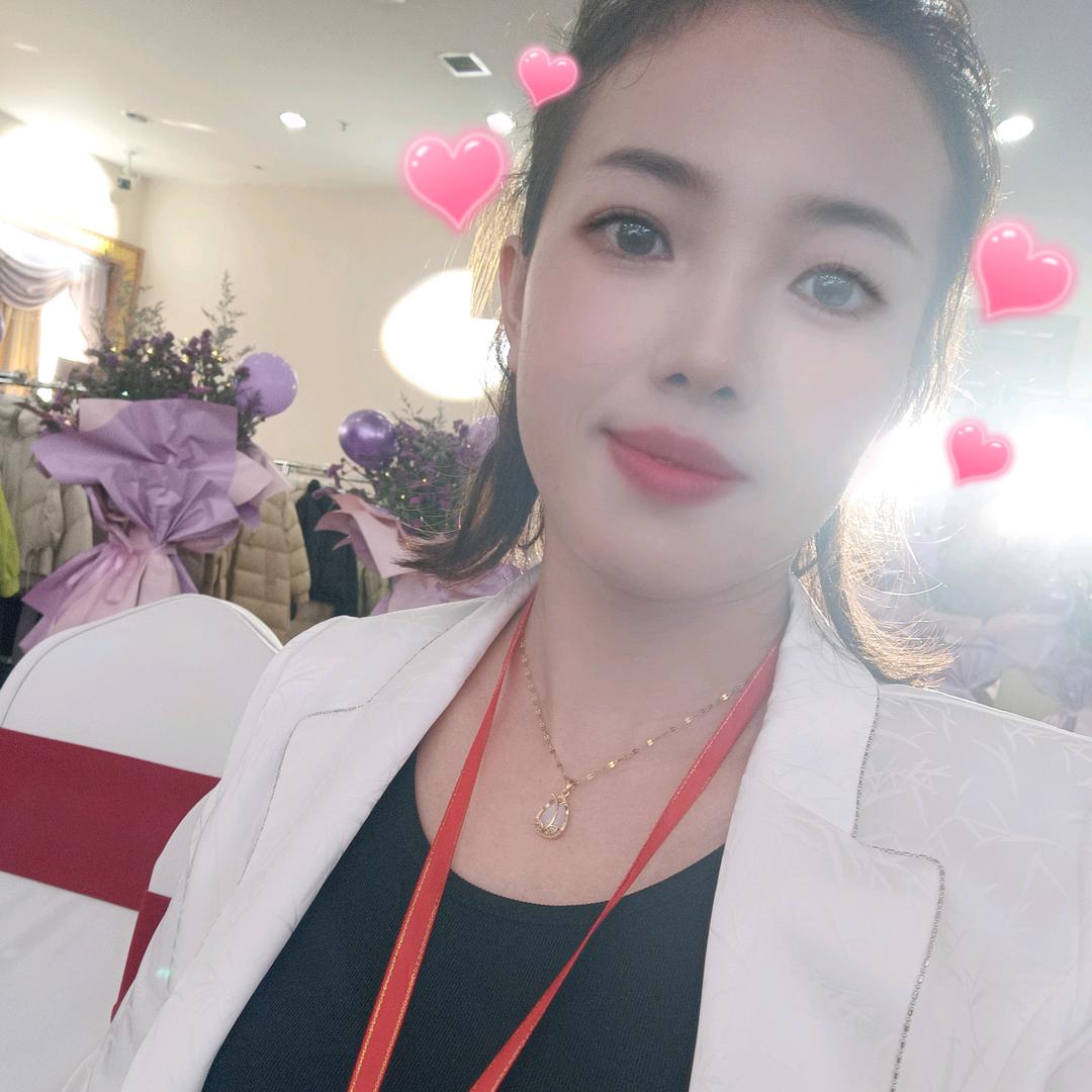 红依百惠<现代中心城>