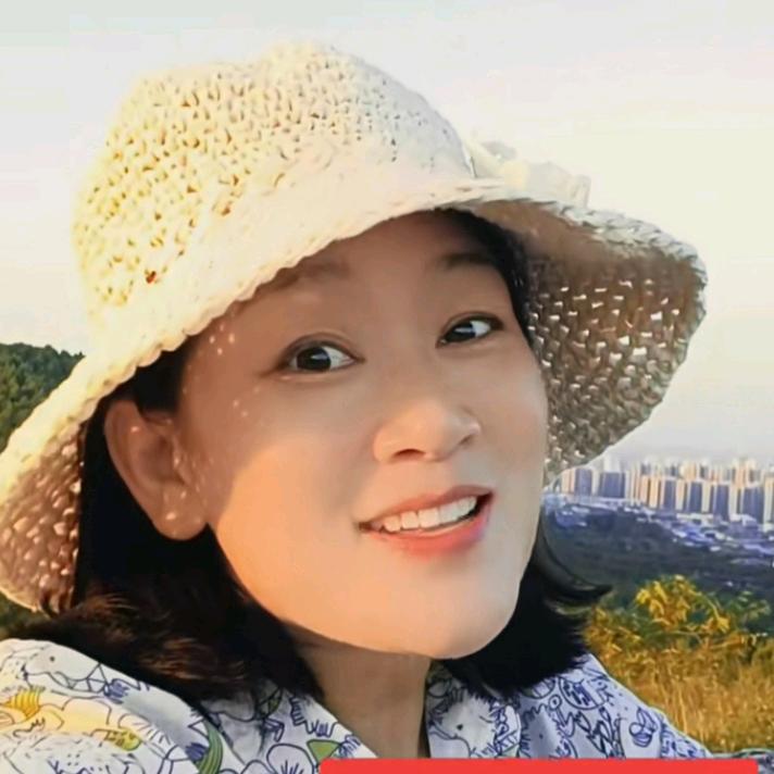 李晨曦