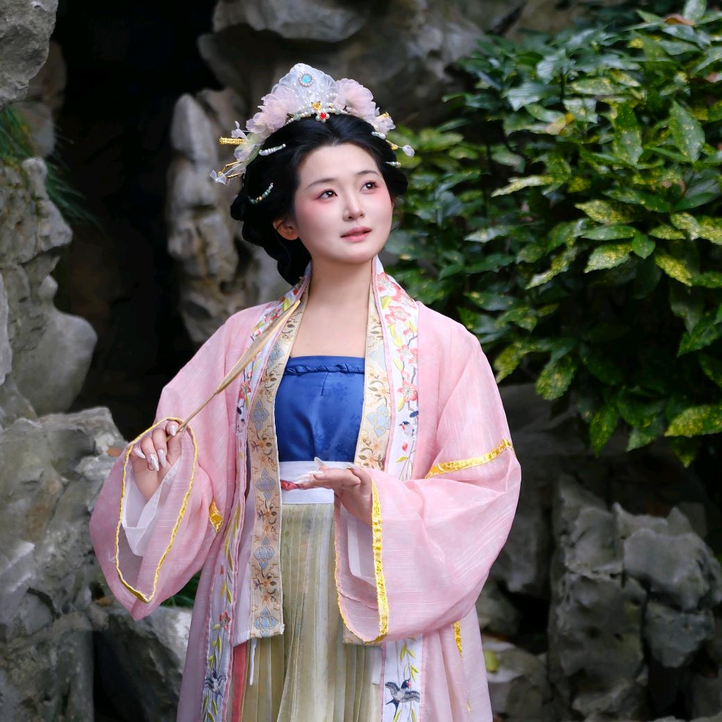 杭州旅拍楠颂汉服