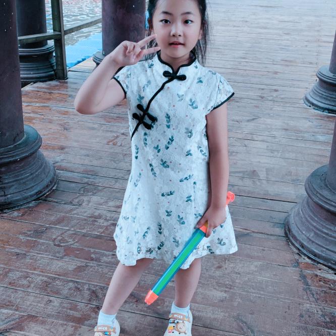 董燕服装店——阿申