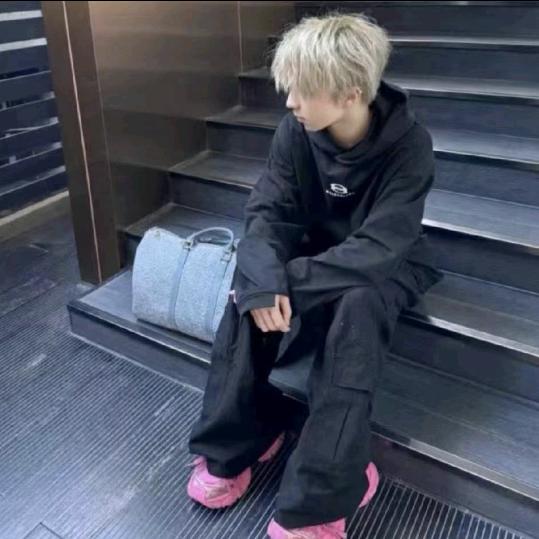 六个核蛋