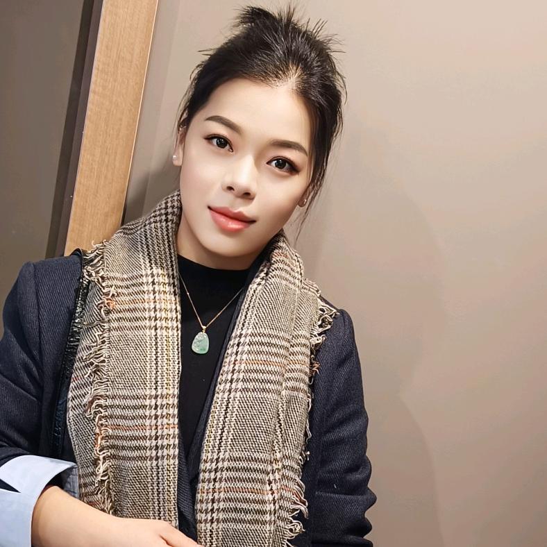 珠宝Zhang