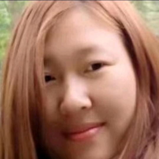 英子