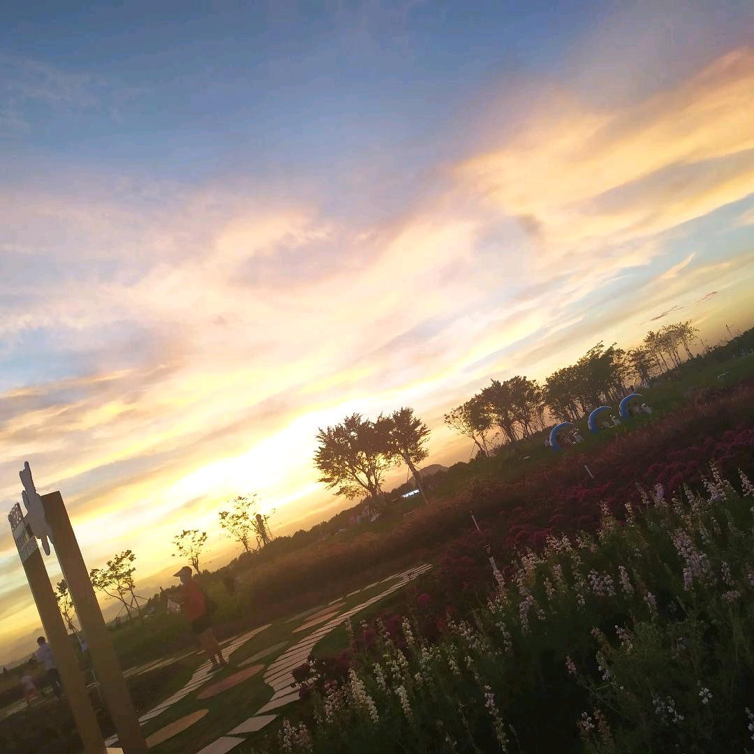 >ᴗoಣ⁰⃚⃙̴༝ ⁰⃚⃙̴