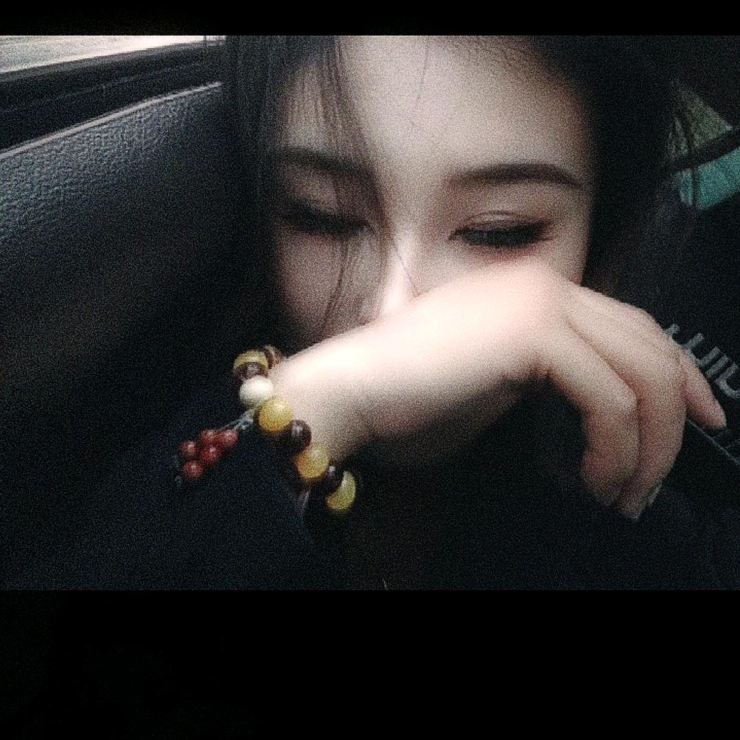 @不听你鬼扯👻