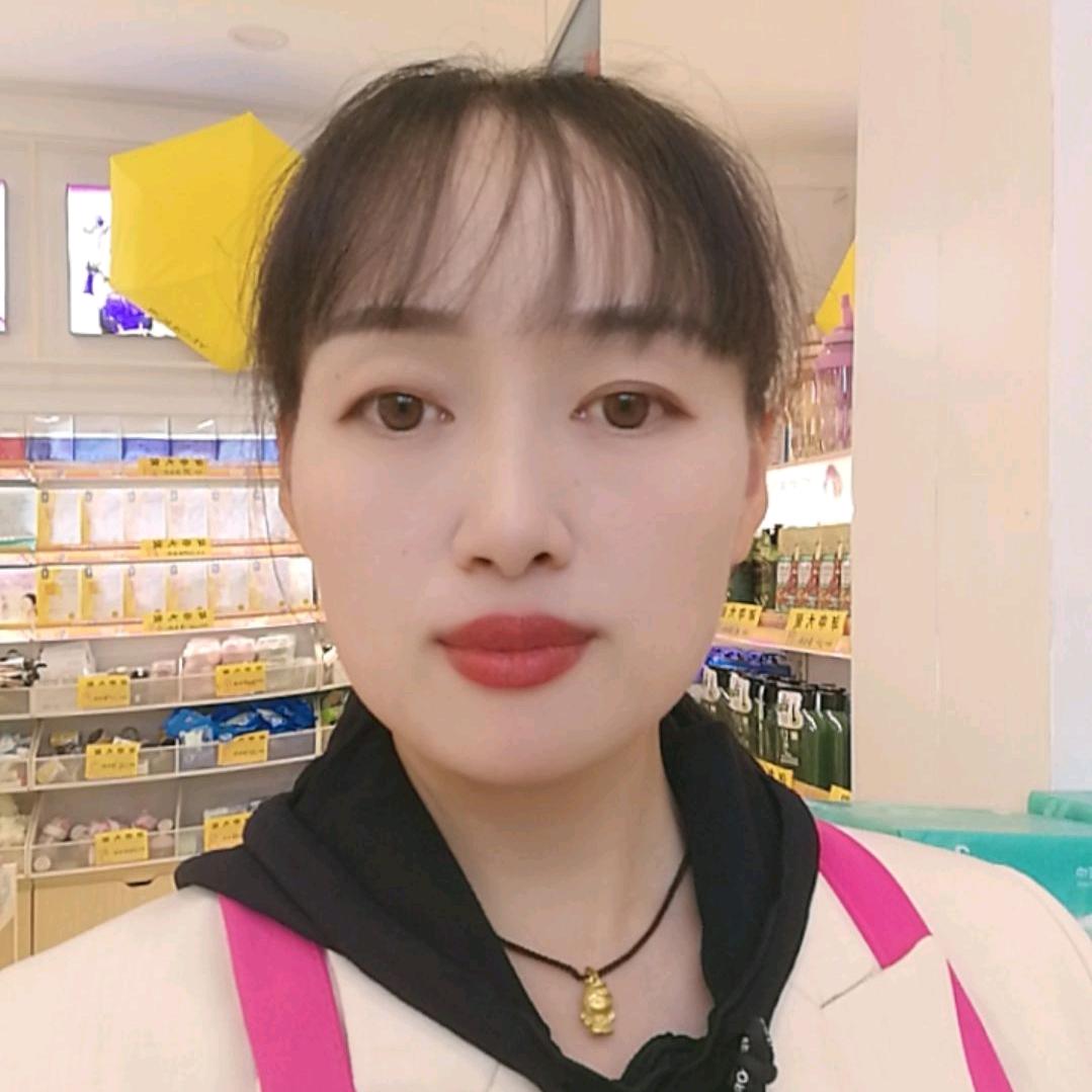 卿依然