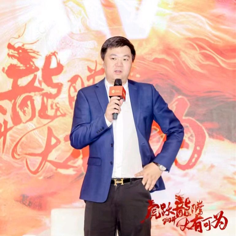 景为老侯