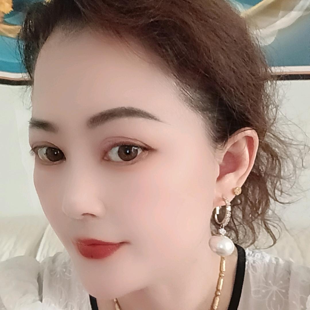 晓蔡伊蝶