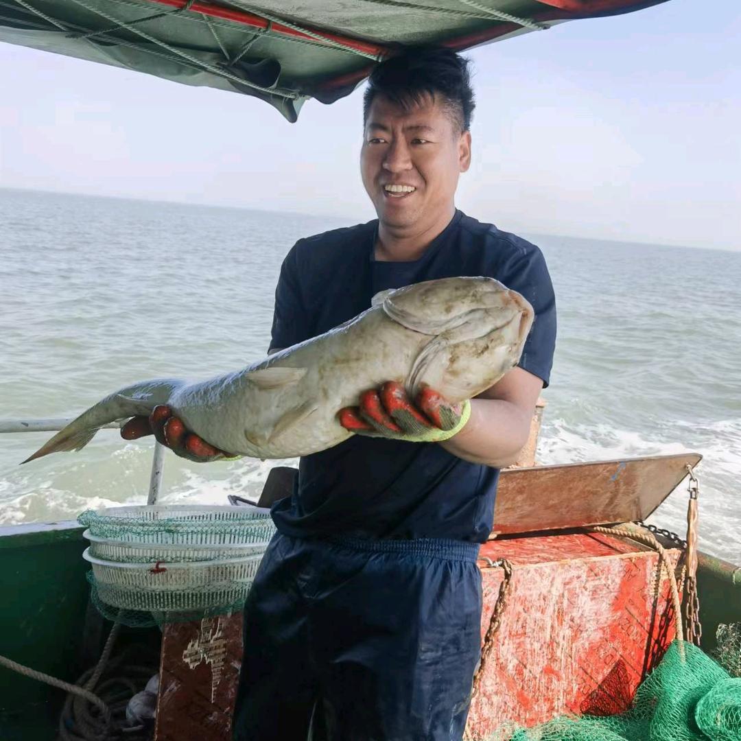 唐山黑沿子海上观光旅游船