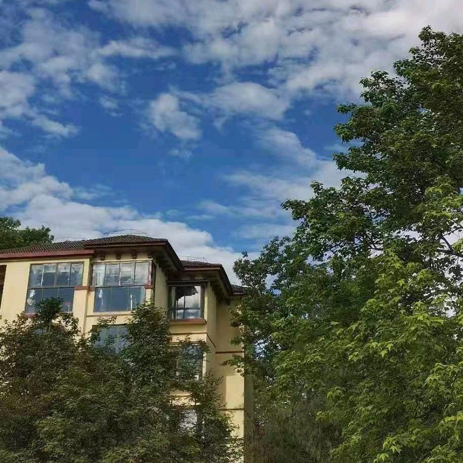 重庆燕子避暑房