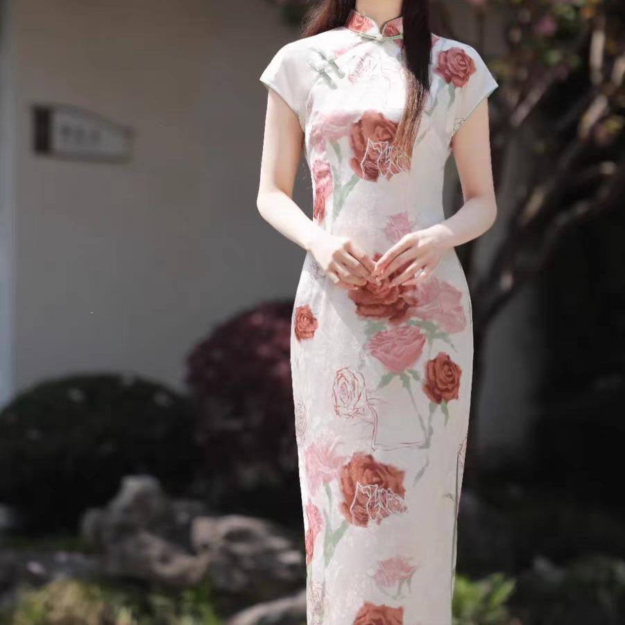 梦梨华旗袍