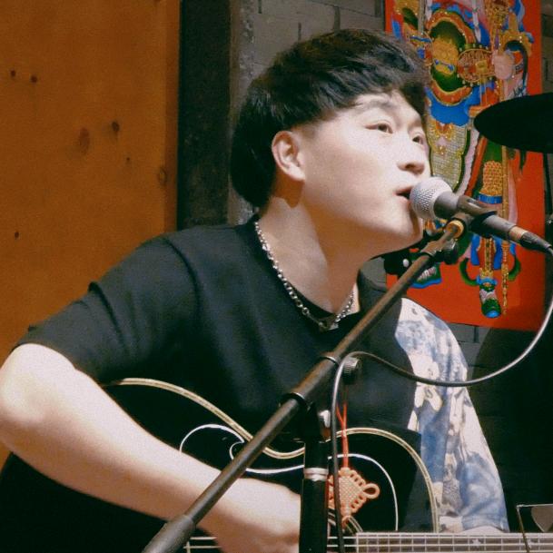 小李の慕桃桃🍑