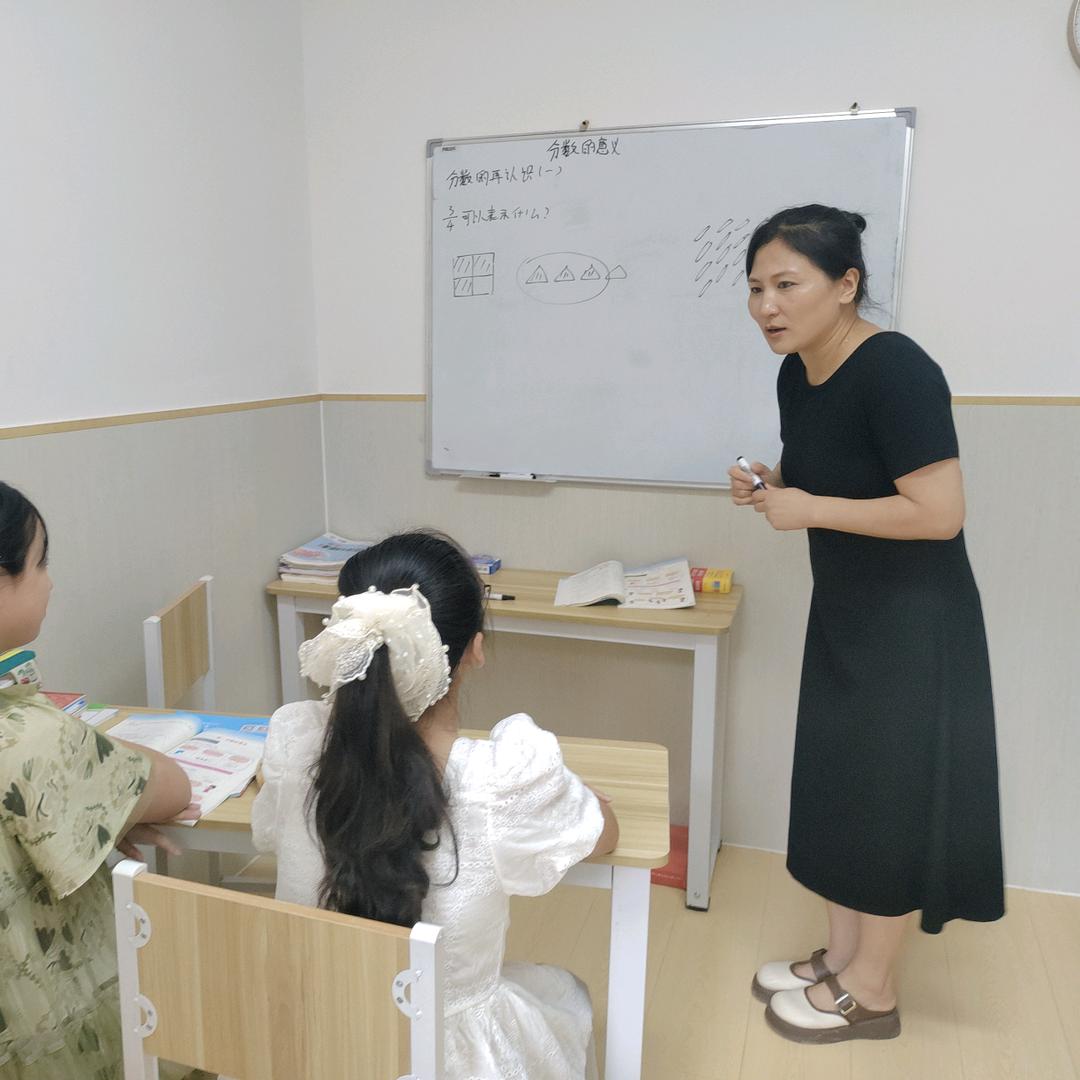 叫我喻姐就行！