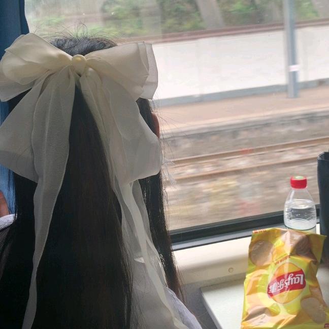 没有兔牙的兔兔