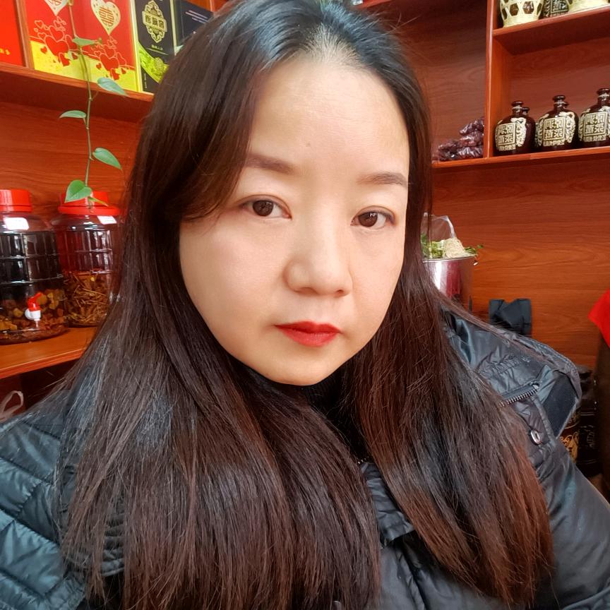卖酒的小姐姐
