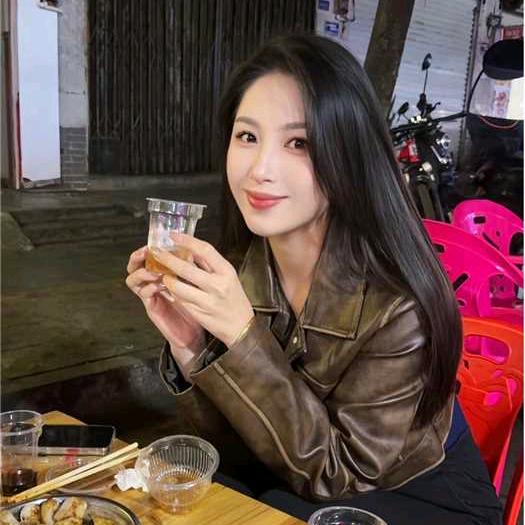 红木小镇川味烧烤