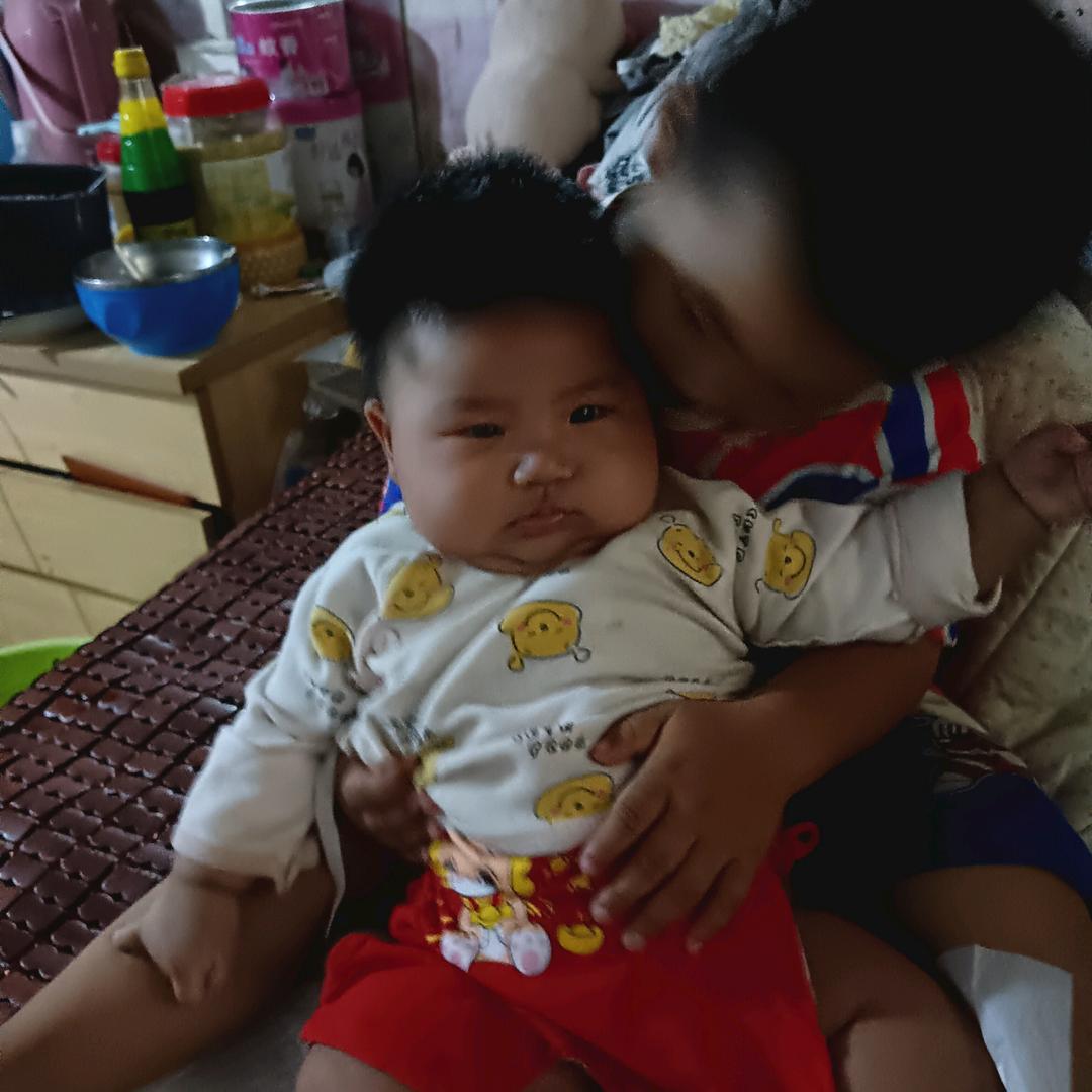 野生鱼，散养鸡，需要的客户，联系我