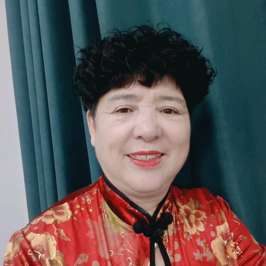 晋梅《每晚八点二十开播》