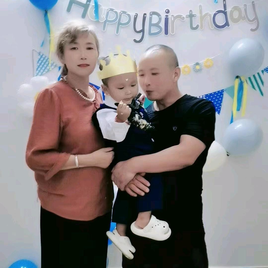 睿阳奶奶