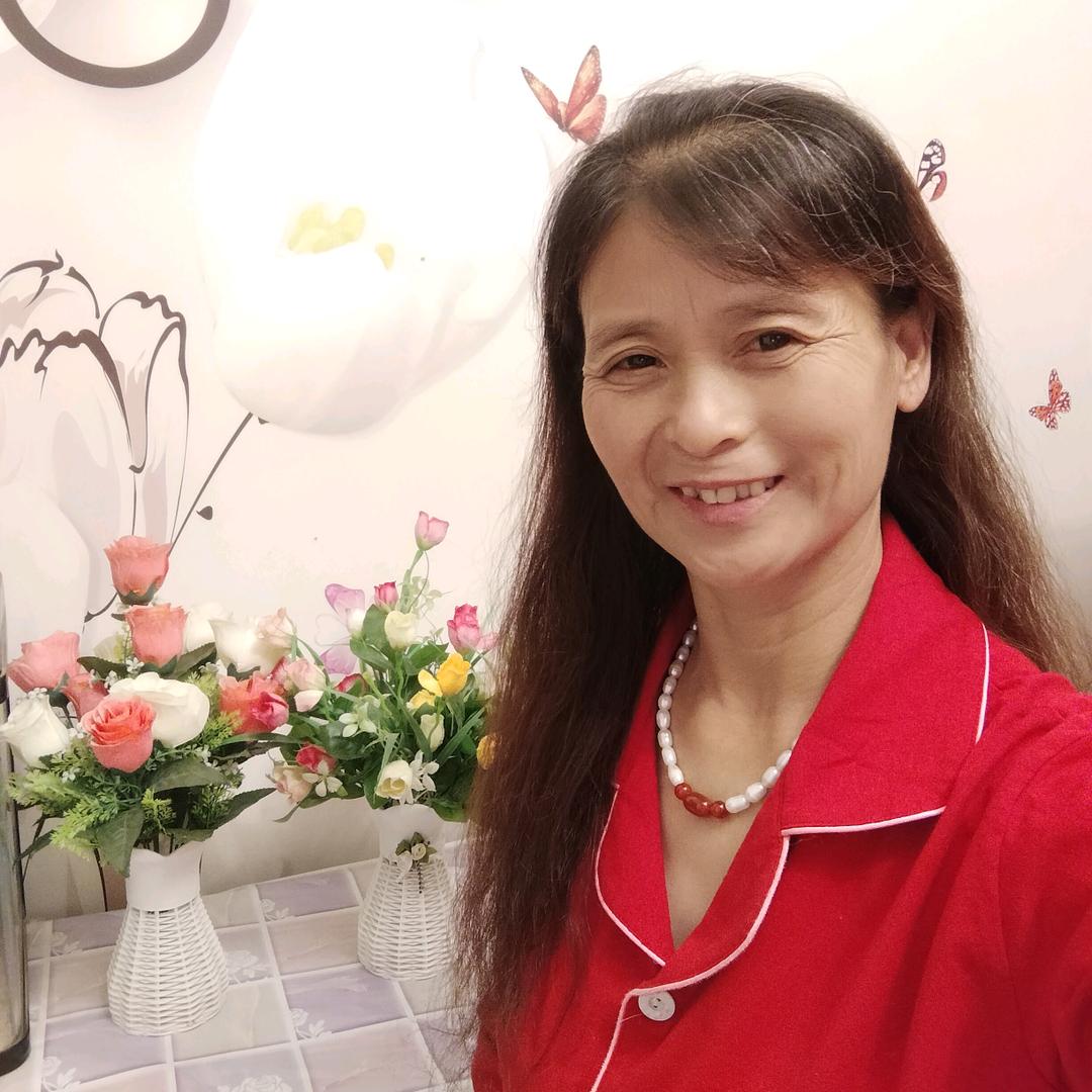 辉姐好物早上4.30开播