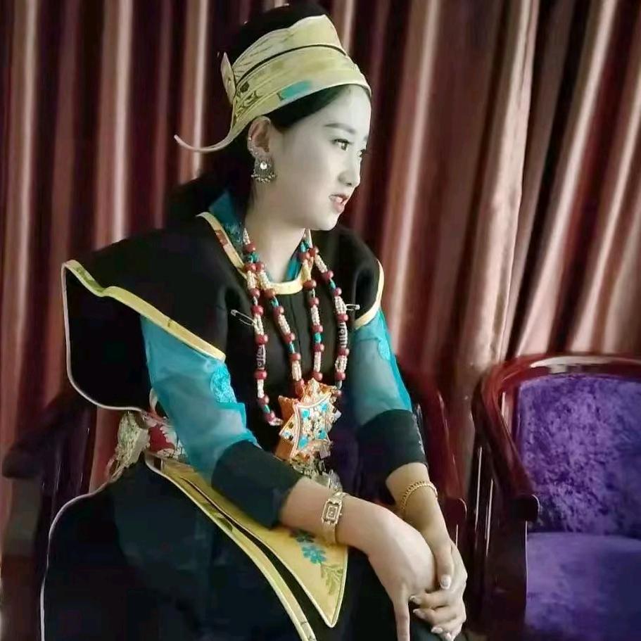 阿吉拉姆百货店