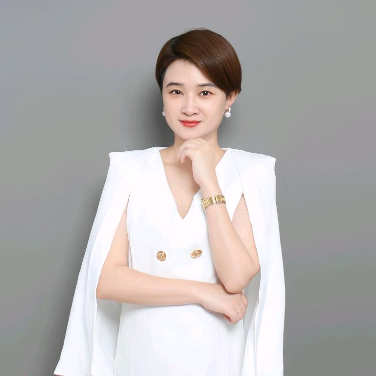 临沧律师王赛娜 十五年执业