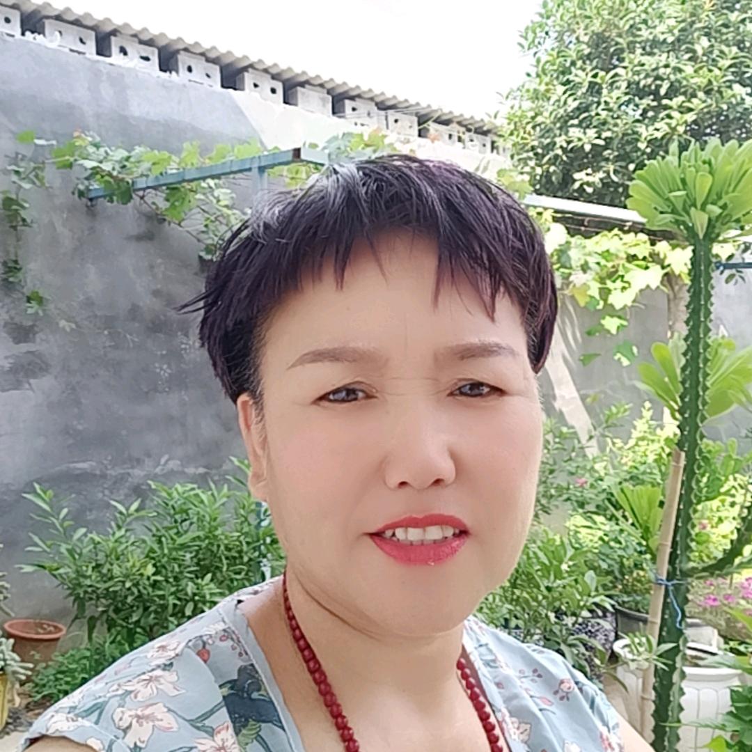 陈默是金