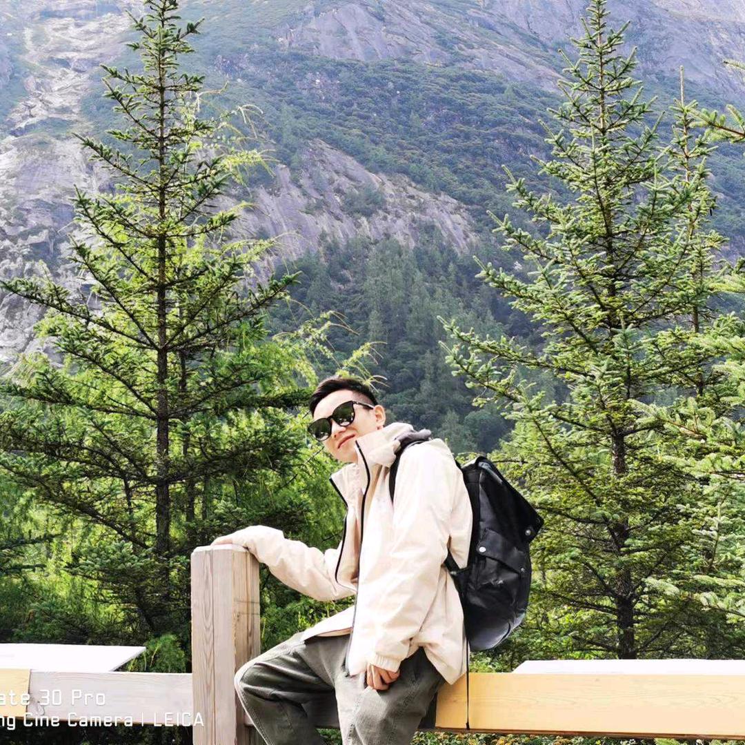 自贡·小李同学