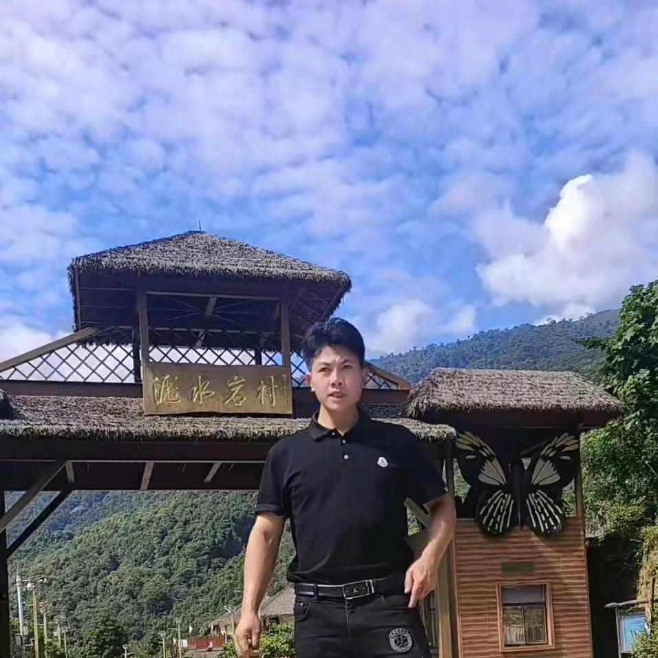 阿 明（小白港湾）