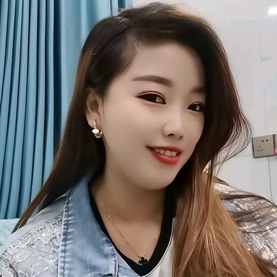 单身妈妈带女儿