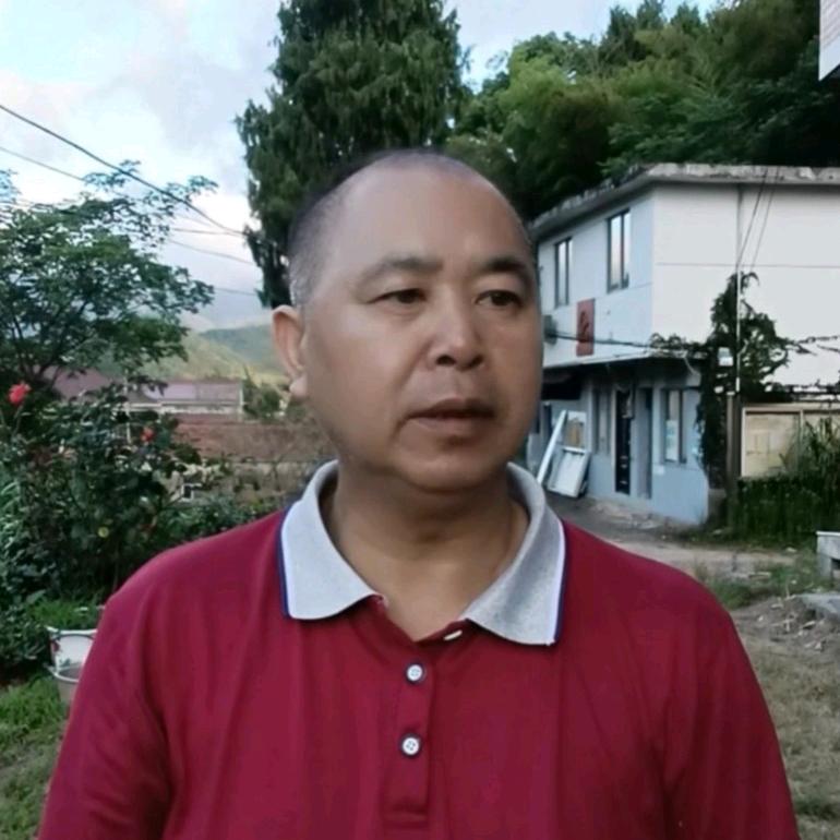 周哥(晚8、30分)