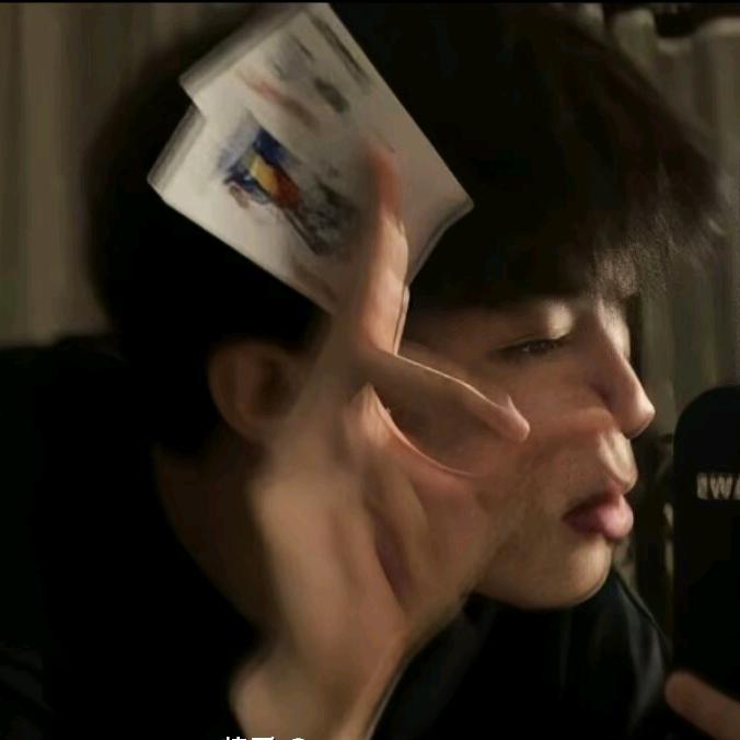 .叶小九🃏