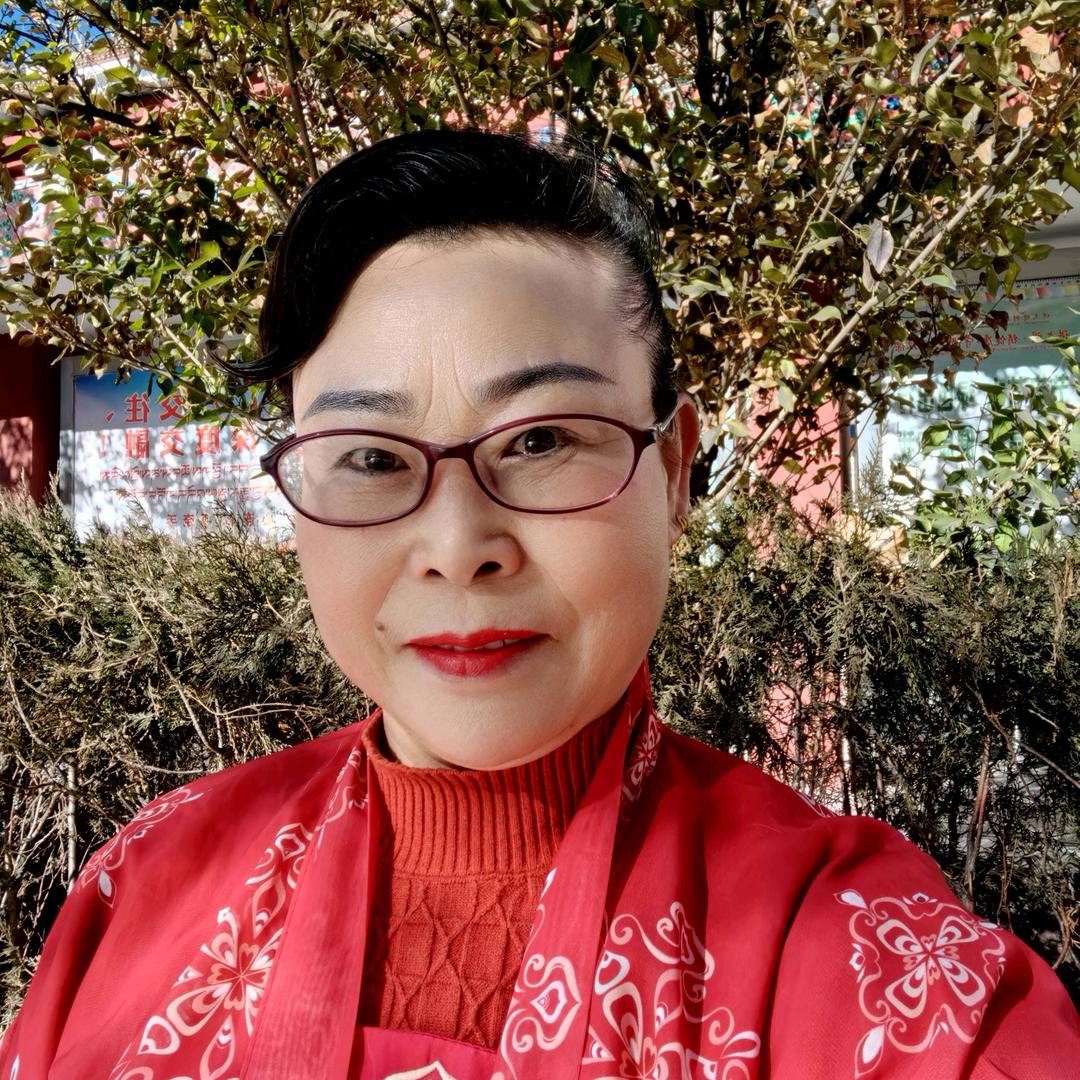 开心大姐，中午11.10分开