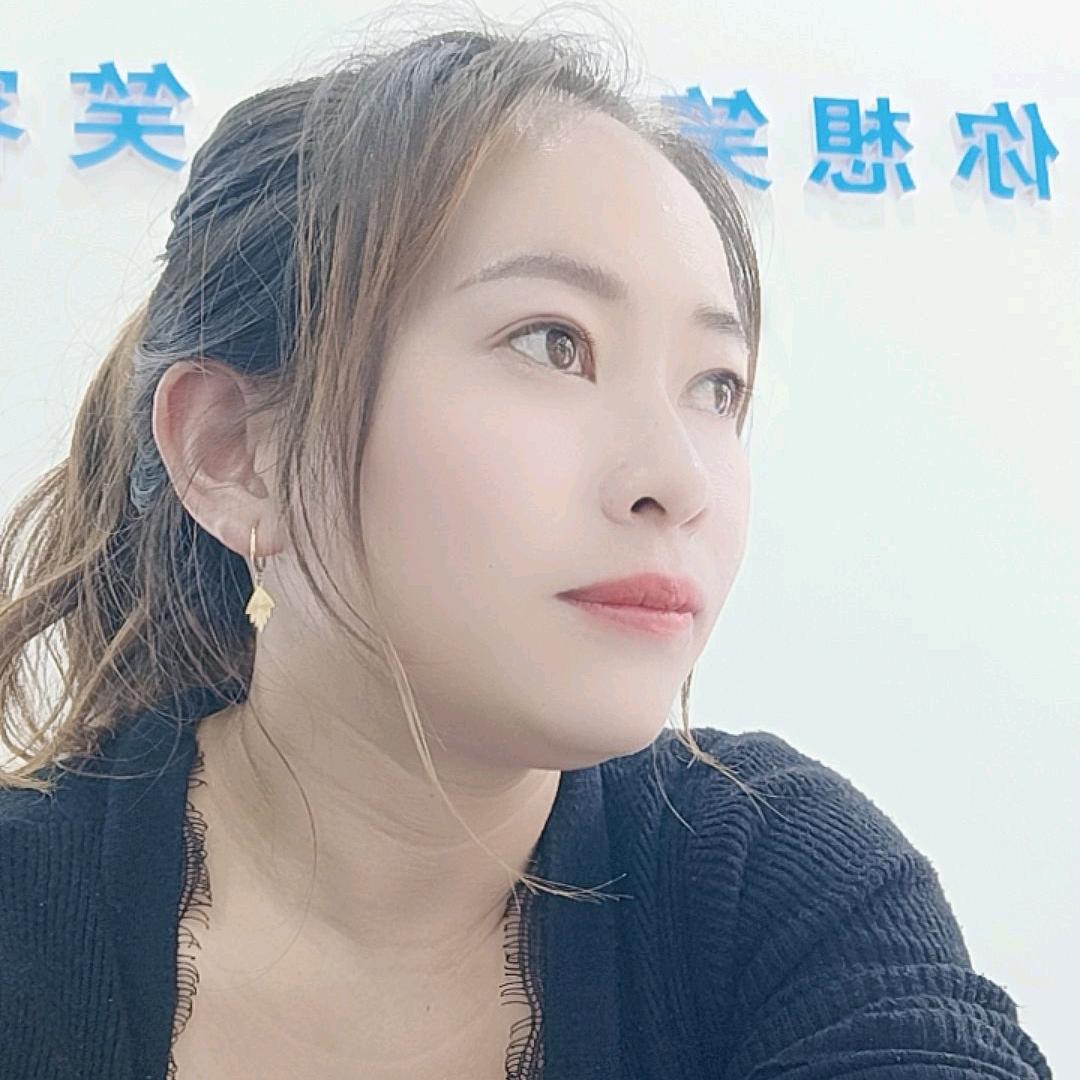 专业美牙技术老师小刘