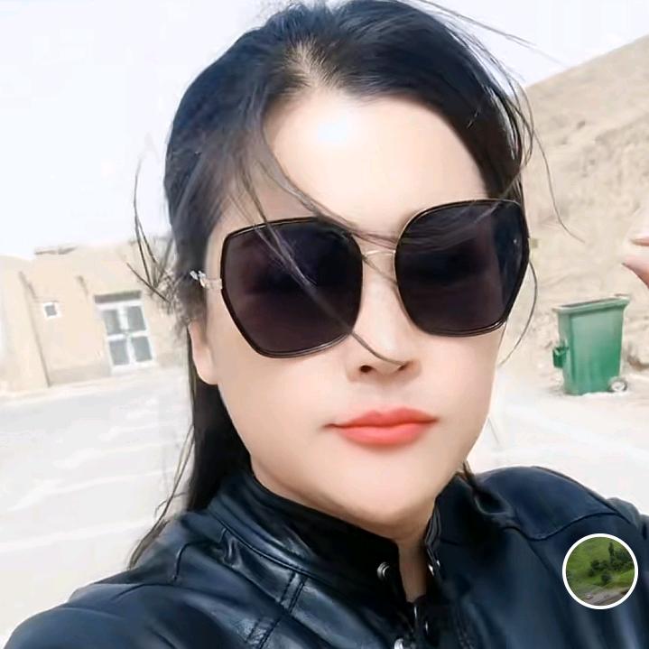 莲姐