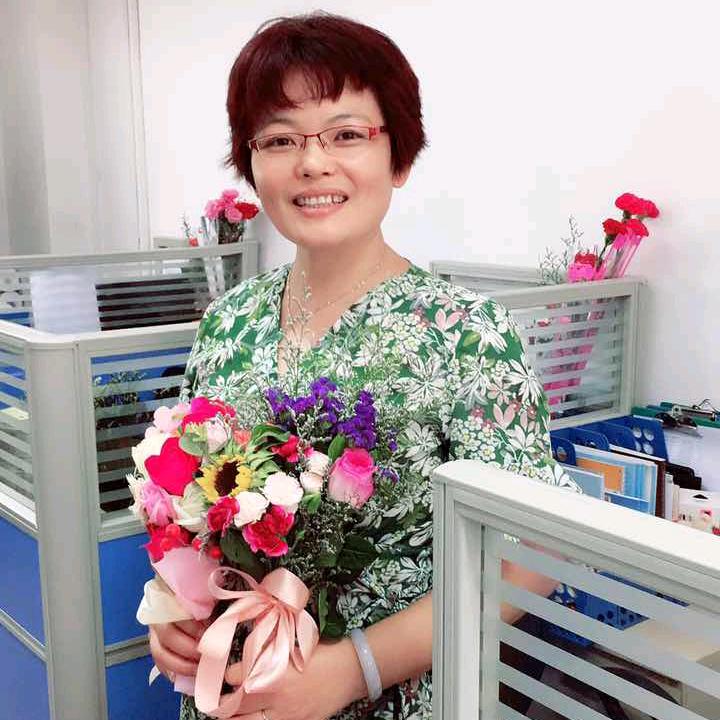 怡然自乐🌹🥳