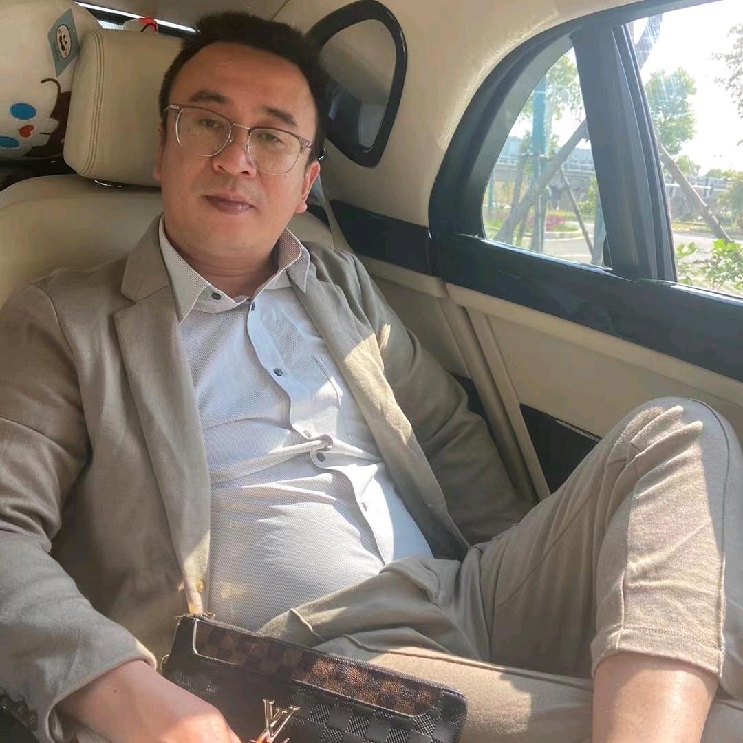 铭泽