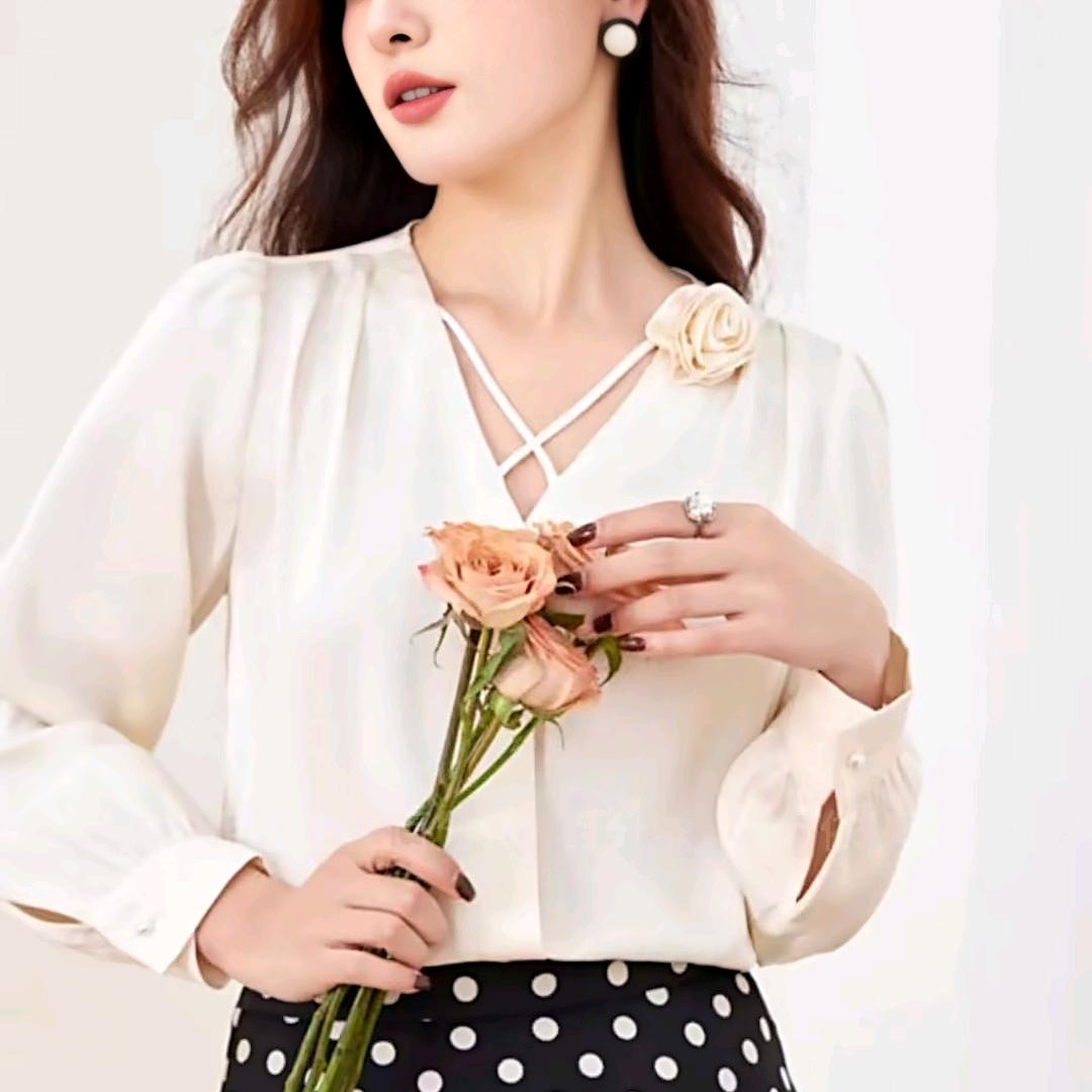 君奢气质女装（春款上新）