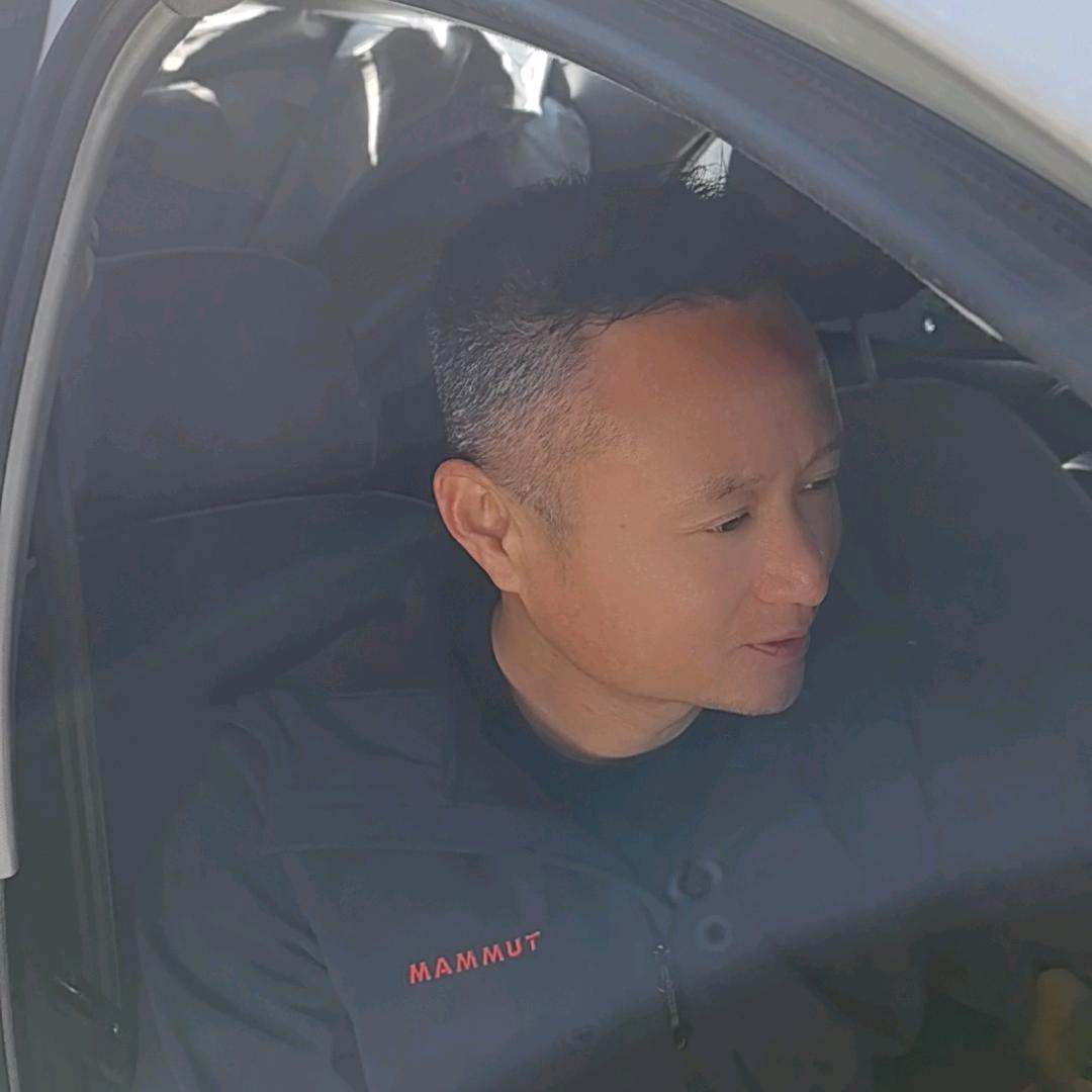驾校楼校长