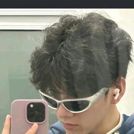 网吧权志龙