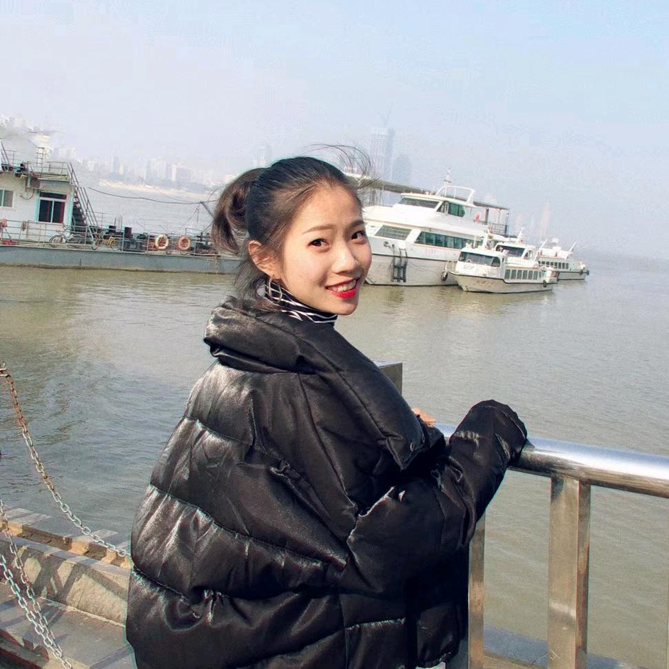 李财财