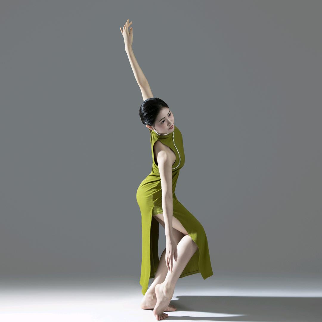 中国舞💃润依