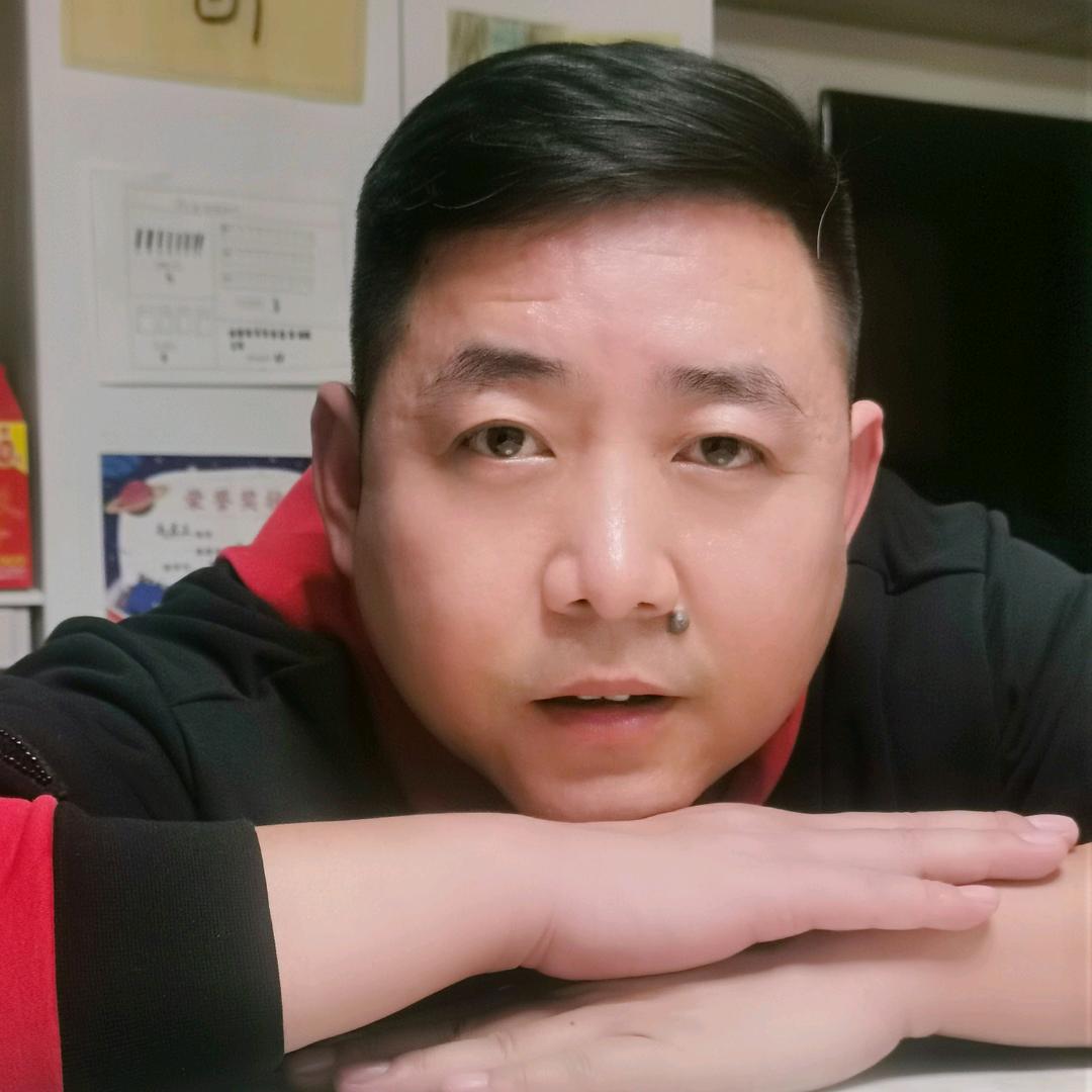 老梁