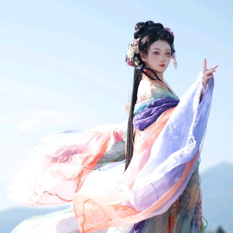 南卿