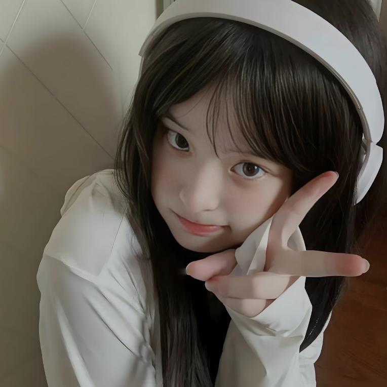 依依