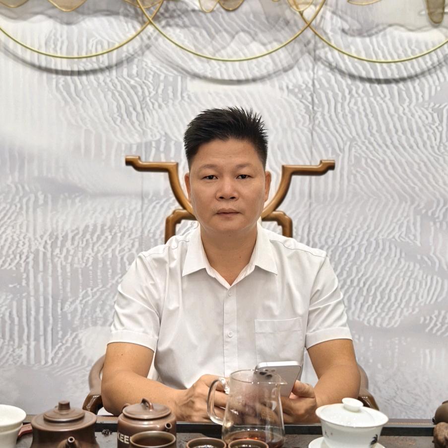 企一照明-松伟高端灯饰-陈进文